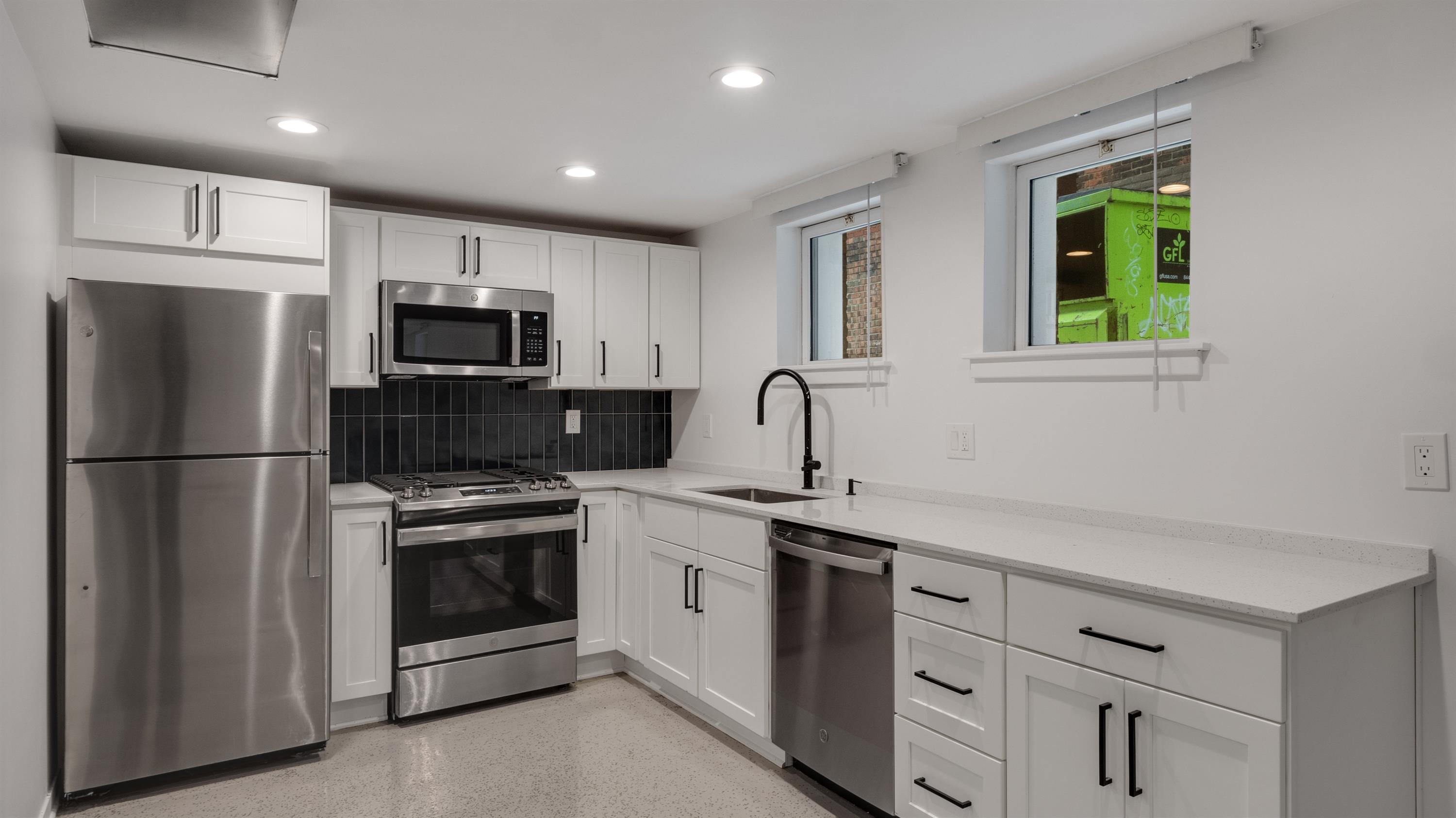 632 Prentis Street - 2