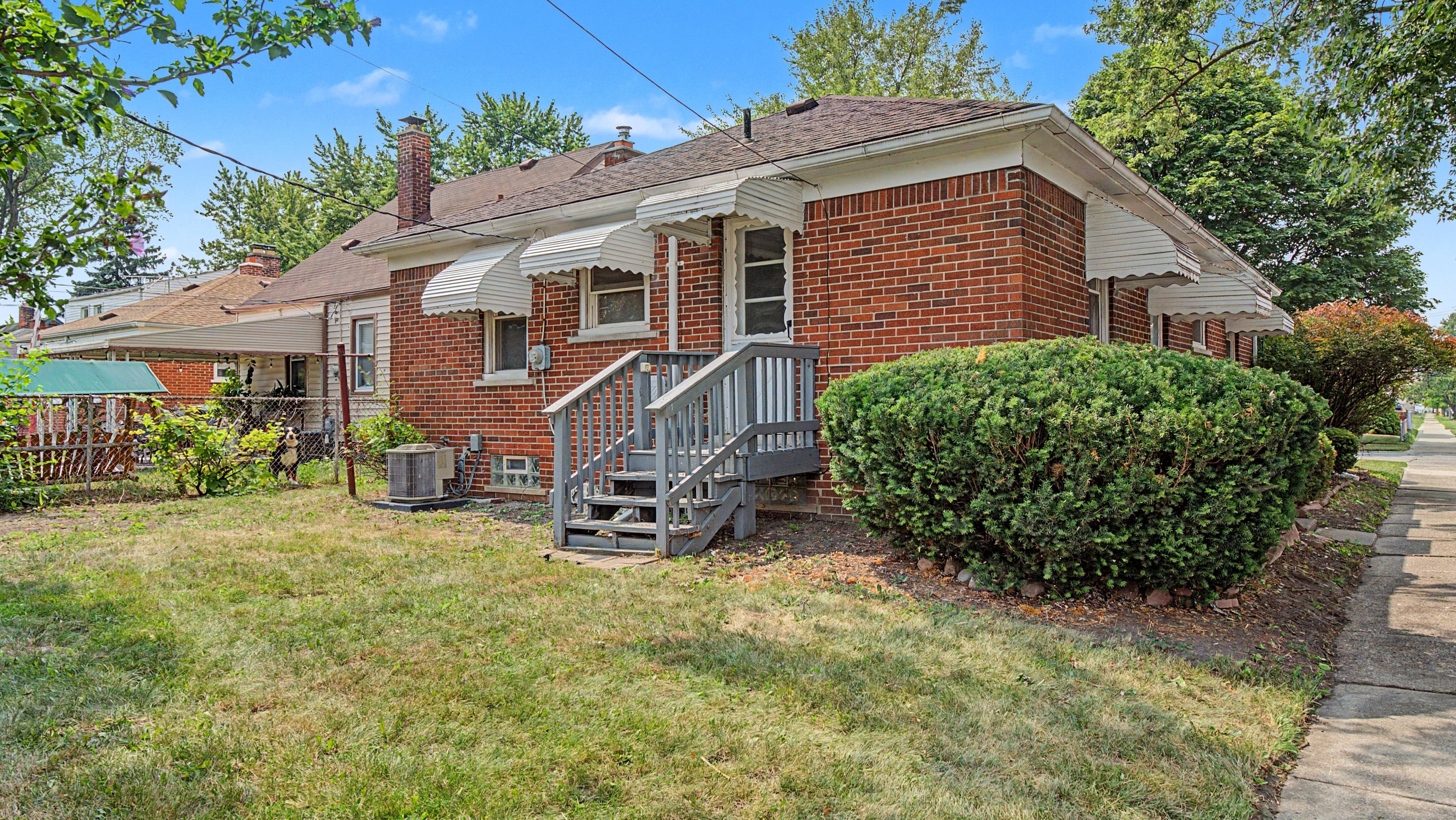 Property thumbnail image
